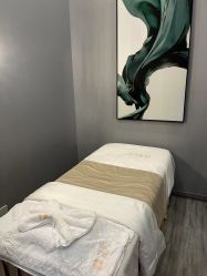 -菩羽·专业美胸·连锁养护中心