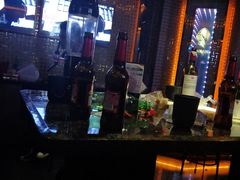 -好乐迪(张扬路八佰伴店)