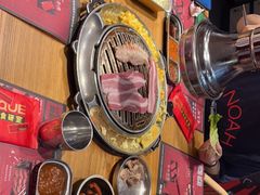 -青瓦炭韩潮烤肉(花园道店)