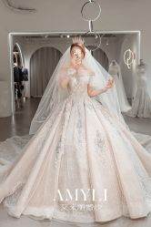 -艾米丽婚纱礼服