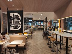 大堂-麦当劳(华融店)