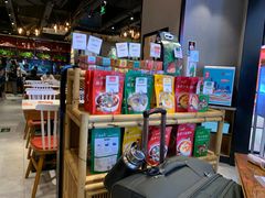 零售区-渝是乎酸菜鱼·川渝小炒(新世界百货望京店)