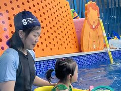 -Swim斯卫姆国际儿童游泳中心(红博中央公园店)