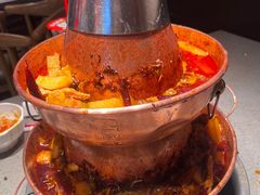 -老佛爷铜炉蛙锅(东门老街店)