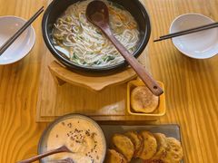 -勺子米线·云南传统小吃市集(四方街店)