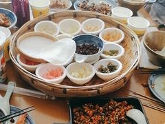 -包整·丝娃娃(一览甲秀楼风景店)