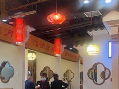 -万重锦·人文川菜馆(骡马市店)