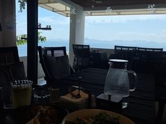 -蜜悦·波西塔诺悬崖海景餐厅