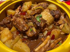 -多嘴肉蟹煲(万达店)
