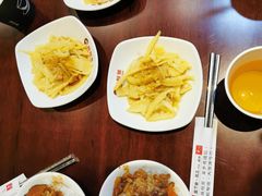 -胡须张鲁肉饭(美食文化馆店)