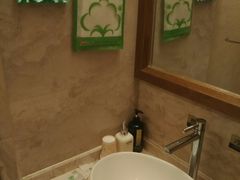 -金色春天.美颜康体纯正SPA(黄泥磅店)