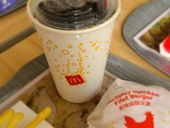 -麦当劳(伟城广场店)