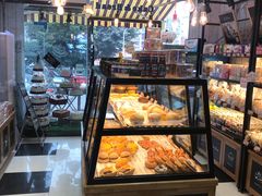 面包甜点陈列柜-麦加利蛋糕(荟景时代店)