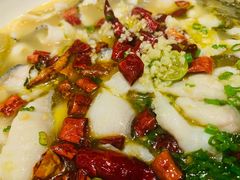 酸菜青柠鱼片-阿锋鲍鱼酒家美食汇(华安店)
