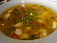 老坛酸菜豆花肥牛-猫头婴小酒馆FUN OWL(1912店)