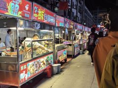 -正宁路小吃夜市