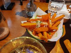 -JINNS锦时 steak&pizza(浸信会礼拜堂旧址店)