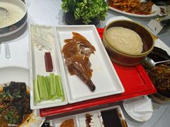 -王府井酒店(金桥港湾店)