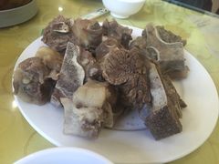 -苏莱特色牛骨滩羊手抓馆(长城东街总店)