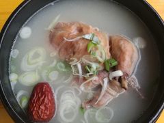 -长寿参鸡汤(朝韩风情街店)