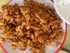 -华龙特色大骨鸡农家菜馆