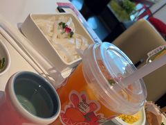 -左庭右院鲜牛肉火锅(金山万达店)