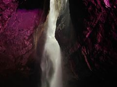 -华蓥山天意谷景区