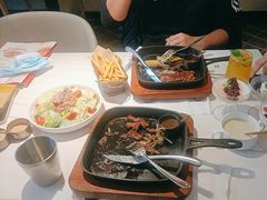 -牛扒先生·厚切雪花牛扒西餐厅(北京路禺山路店)