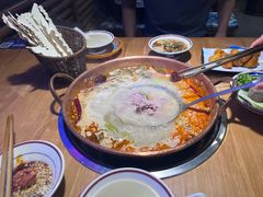 -洱火云南酸菜牛肉火锅(石景山当代商城店)