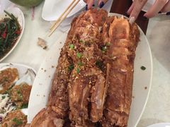 -班赞海鲜市场胖阿姨加工点