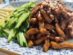 -天天向上素食餐厅(五台山店)