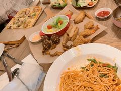 -必胜客(欧亚卖场店)