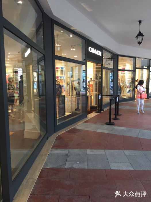 coach(佛罗伦萨小镇奥莱店)图片