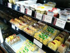 面包甜点陈列柜-苹果花园(枫林路店)