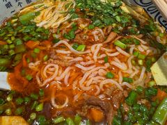 -陇上秦轩西安biangbiang面(EFC欧美金融商业城店)