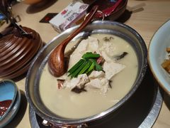 -吃饭皇帝大·土家民族菜(武陵源店)