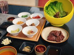 -雾山韩式烤肉·海南糟粕&椰子鸡火锅·海景餐厅(三亚绿发山海天JW万豪酒店)