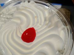 -红宝石·鲜奶小方·海派西点房(南丹店)