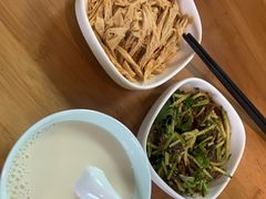 -食膳公园包子铺(烈士公园店)