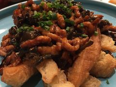 老油条的鱼香肉丝-新白鹿餐厅(爱琴海购物中心店)