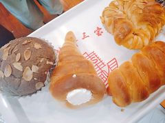 -新侨三宝乐面包店(崇文门店)