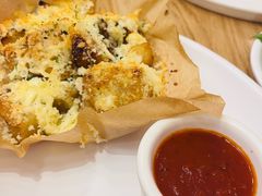 -城市大道红炉披萨烘焙坊