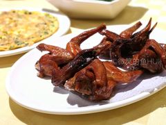 招牌烤乳鸽-石岐佬中山菜馆(张溪店)