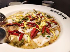 老坛子酸菜鱼（鲈鱼3-4人份）-太二酸菜鱼(广州IFC国金天地店)
