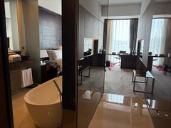 -广州天河希尔顿酒店