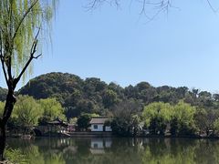 -绍兴东湖风景区