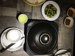 -鸣牌鸡煲(大岭山店)