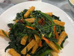 -汗腾格里·风味餐厅(新疆驻京办店)