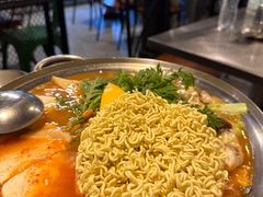 部队火锅-富乐满韩国正宗炸鸡韩国料理(虹泉路店)