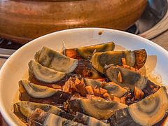 -洞庭洲·防空洞火锅·烧烤·铜锅涮肉(新百广场店)